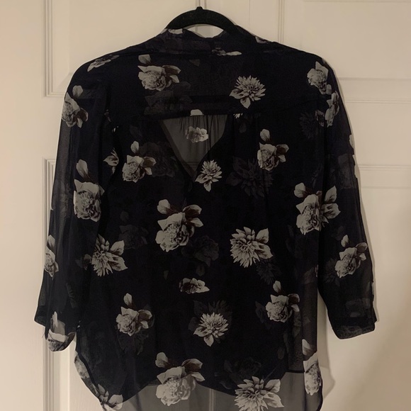 Aritzia Babaton Dark Sheer Silk Wrap Top - Picture 6 of 6
